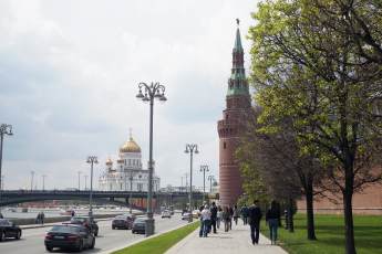 ​В Москве установится по-летнему теплая погода