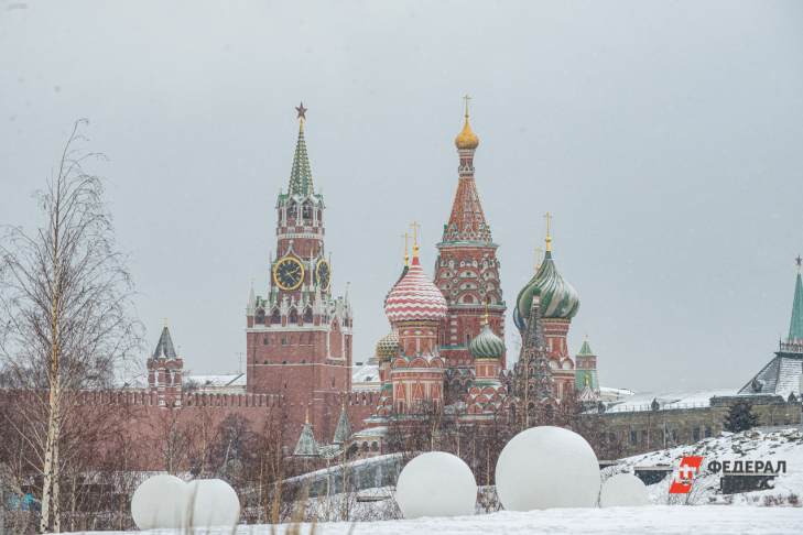​В Москве ожидается сильный ветер и гололед на дорогах