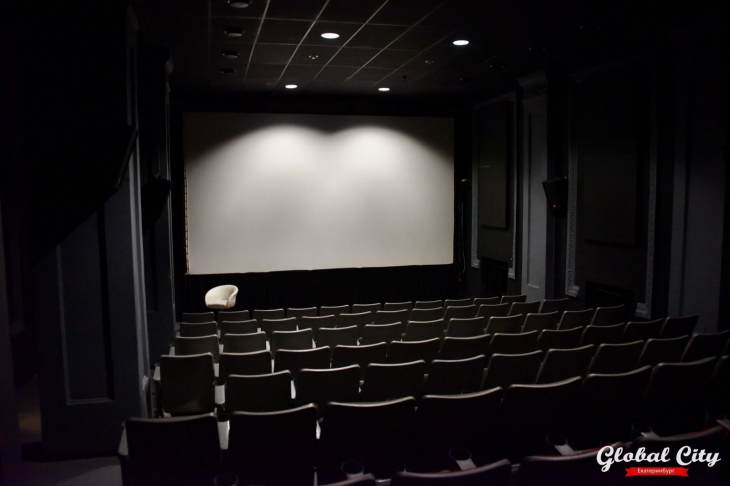 ​Правительство РФ поддержит кинотеатры после ухода голливудских премьер