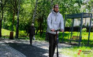 ​В парках Москвы открылись пункты проката велосипедов и самокатов