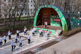 К концу года в Москве будет действовать более 70 центров московского долголетия