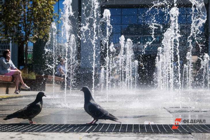​В трех парках Москвы установили новые питьевые фонтаны