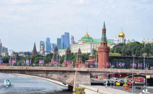 ​Москву украсили ко Дню России