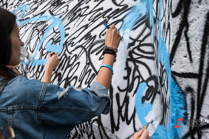 Юных жителей столицы научат рисовать граффити на ВДНХ