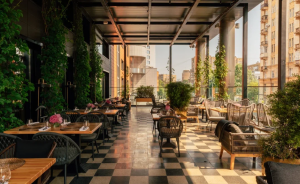​В Москве открылся двухэтажный ресторан в нью-йоркском стиле