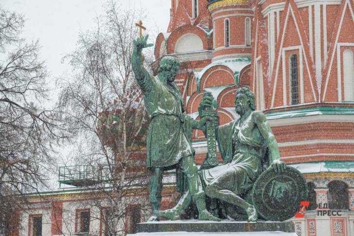 ​На Красной площади завершилась реставрация памятника Минину и Пожарскому