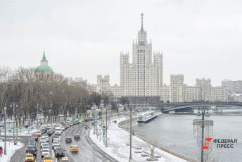 ​В Москве высота снега достигла декабрьских показателей