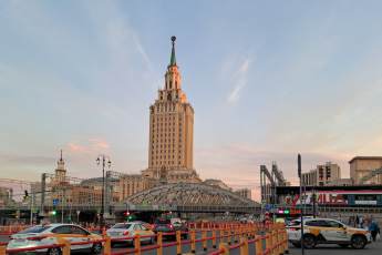 ​В Москве перекроют центр города из-за марафона в воскресенье