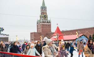 ​В Москве открыли центральные и районные катки