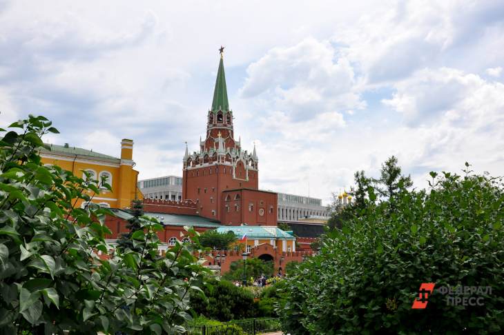Московский Кремль вошел в тройку самых популярных достопримечательностей России