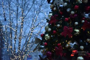 Световые арки и новогодние елки украсят столичные улицы