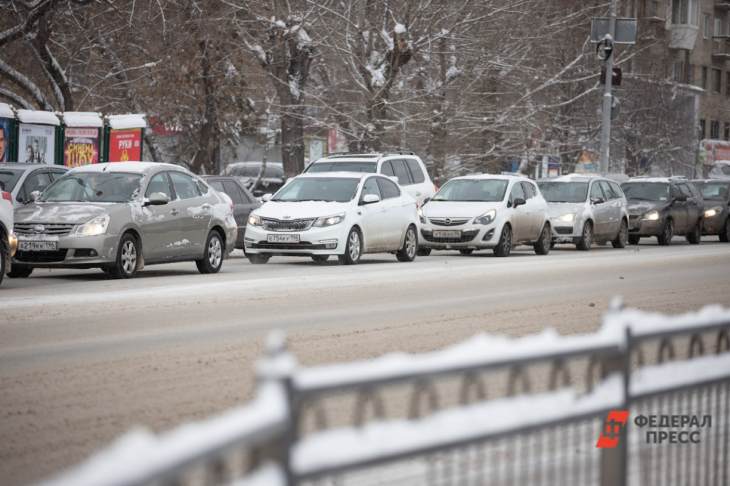 Пробки на дорогах Москвы достигли 10 баллов