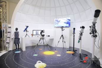 ​В Московском планетарии откроют площадку для наблюдения за звездами