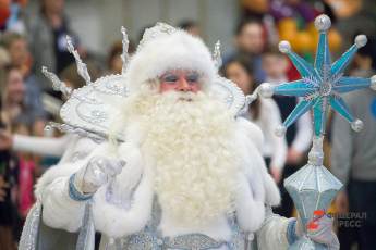 ​Сказочные усадьбы Деда Мороза открылись в Москве