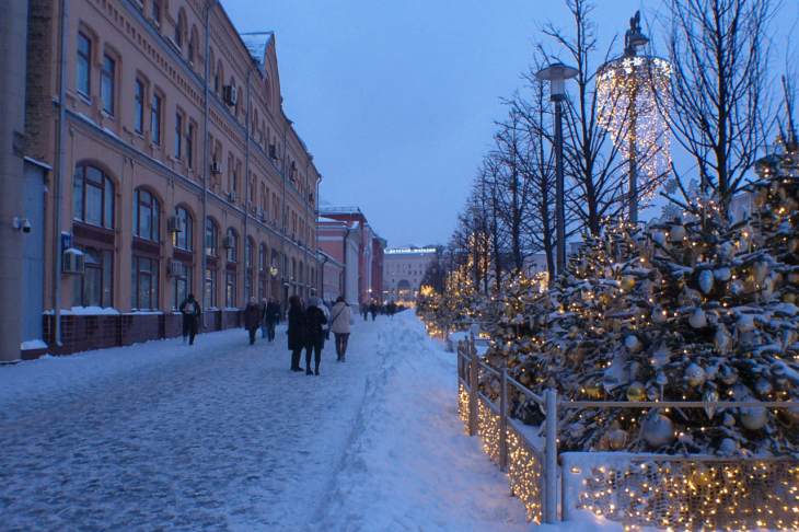 ​Москву начали готовить к Новому году