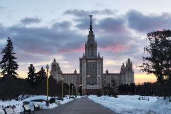 ​Сталинским высоткам в Москве вернут исторический облик